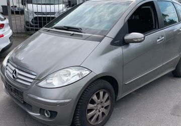 Mercedes-Benz A 150 198.000 km 2.499 &euro; Bergisch Gladbach 51465