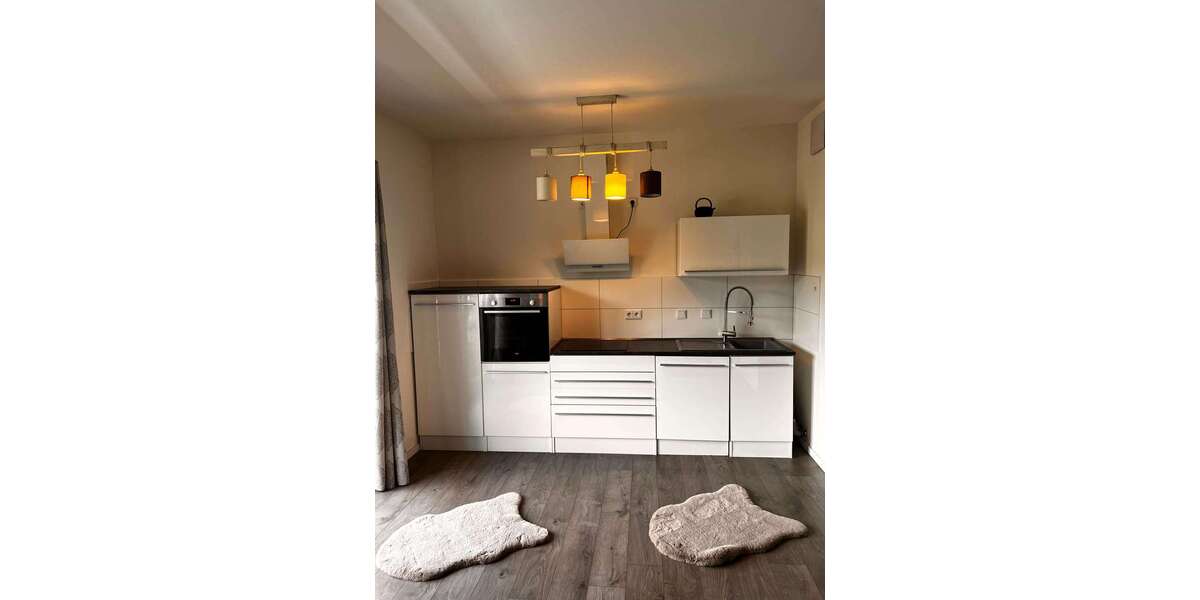 Etagenwohnung Frechen Bachem - 2 Zimmer, 60 m&sup2;, 1.580&euro; | Angebot:27452152