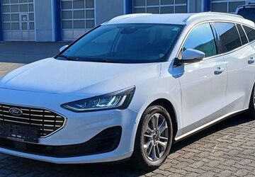 Ford Focus 74.000 km 16.750 &euro; Köln 51149