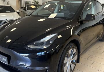 Tesla Model Y 89.529 km 33.500 &euro; Bonn 53227
