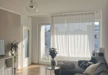 Wohnung Bonn Auerberg - 2 Zimmer, 55 m&sup2;, 650&euro; | Angebot:27454103