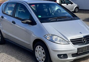 Mercedes-Benz A 150 213.650 km 1.950 &euro; Bornheim 53332