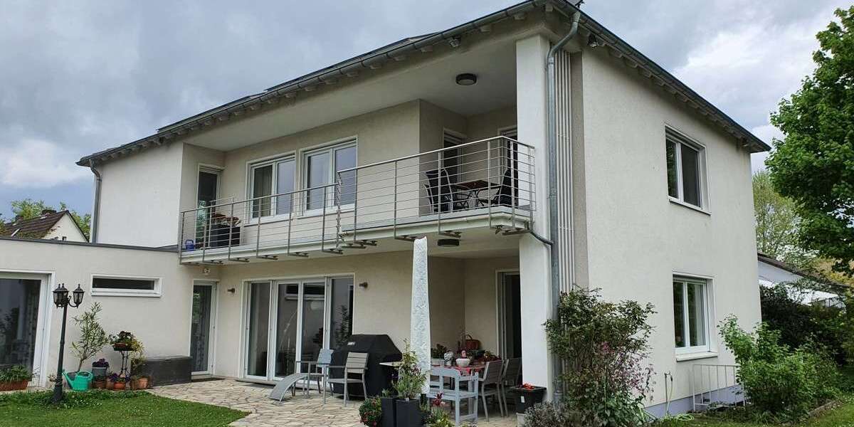 Etagenwohnung Leverkusen - 3 Zimmer, 85 m&sup2;, 1.290&euro; | Angebot:27370477