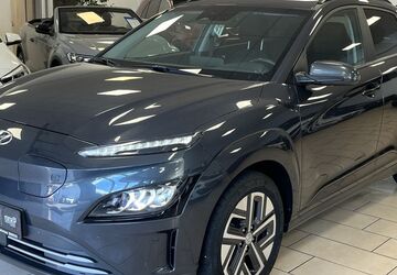 Hyundai KONA 63.028 km 23.000 &euro; Bonn 53227