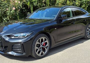 BMW i4 42.300 km 38.499 &euro; Frechen 50226